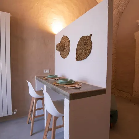 Apartament Le Jardi By Go New Location